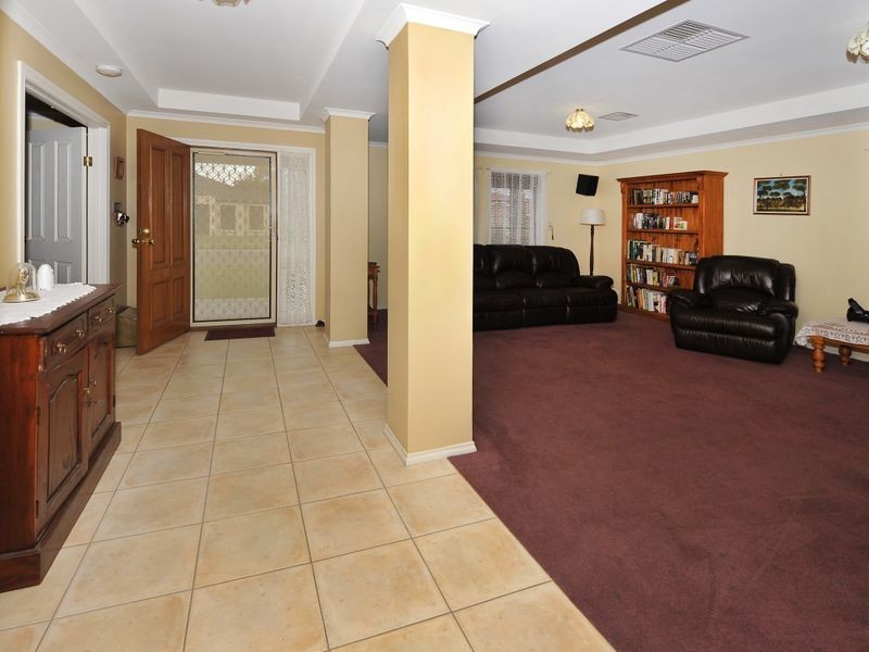13 Parkview Street, Burton SA 5110
