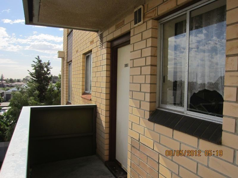 101/3 Noblet Street, Findon SA 5023