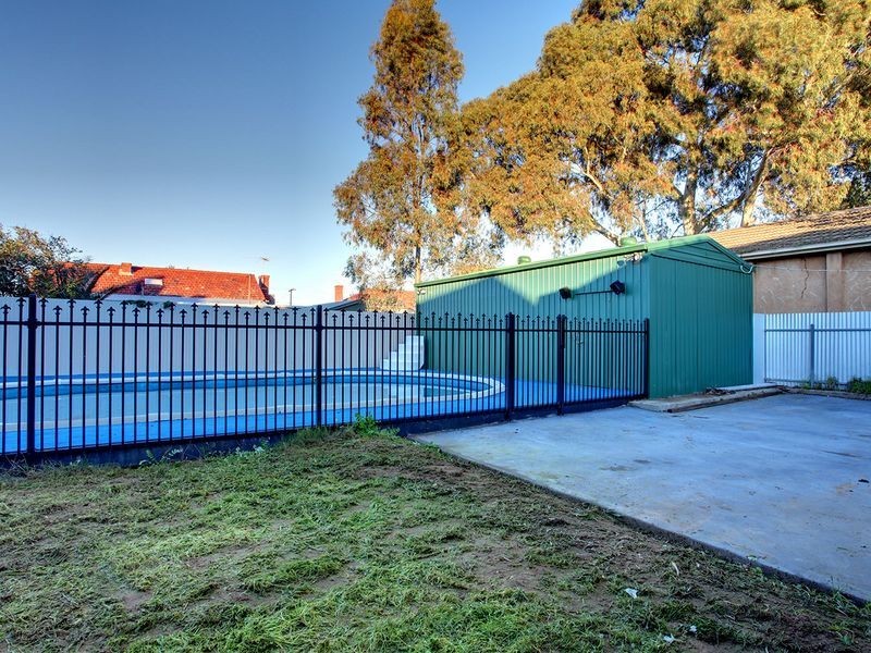 12 Wynette Street, Pennington SA 5013