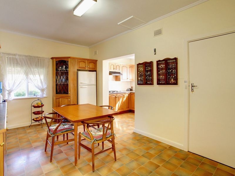 17 Tunbridge Street, Woodville South SA 5011