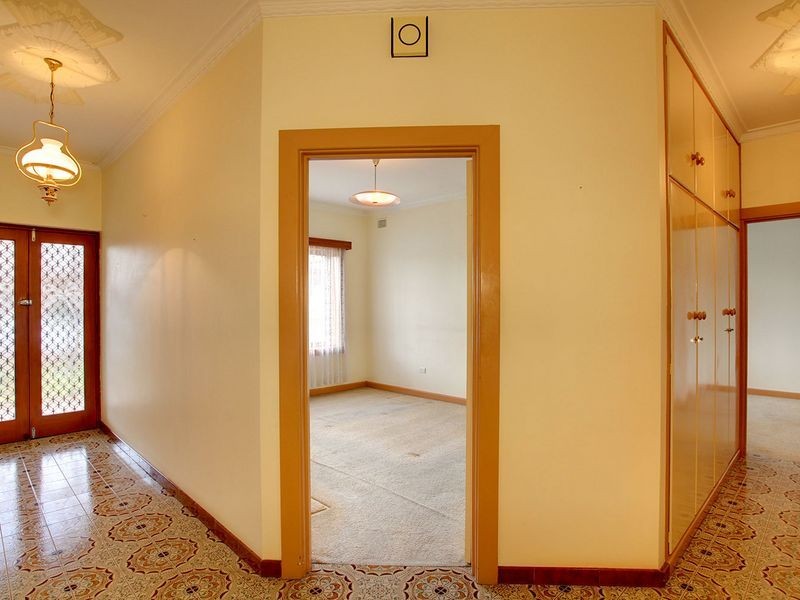 37 Crittenden Road, Findon SA 5023