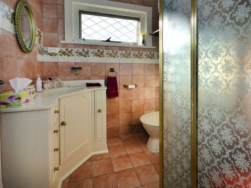 14 Linden Avenue, Hazelwood Park SA 5066