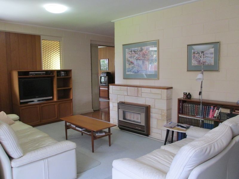 10 Melanto Terrace, Marion SA 5043