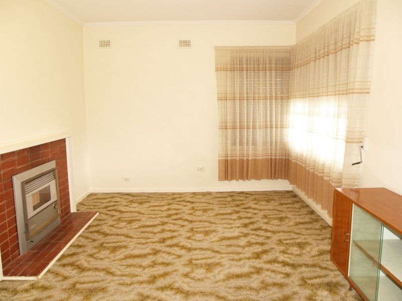 11 Hawke Street, Albert Park SA 5014