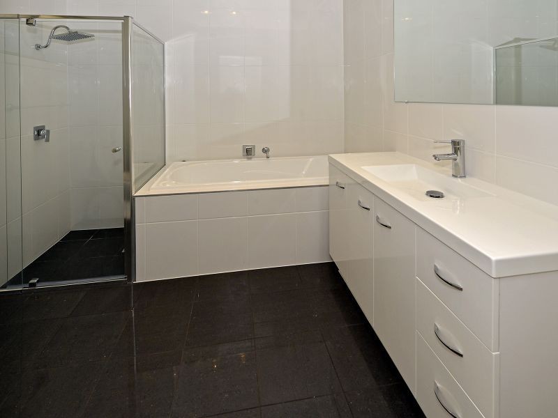 12 Sturt Road, Valley View SA 5093