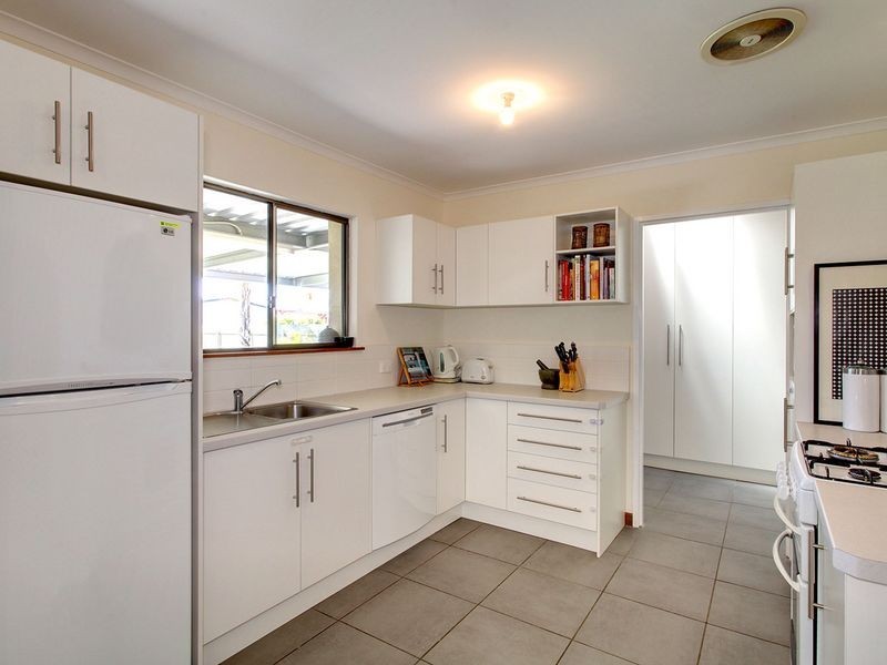 31 Botting Street, Albert Park SA 5014