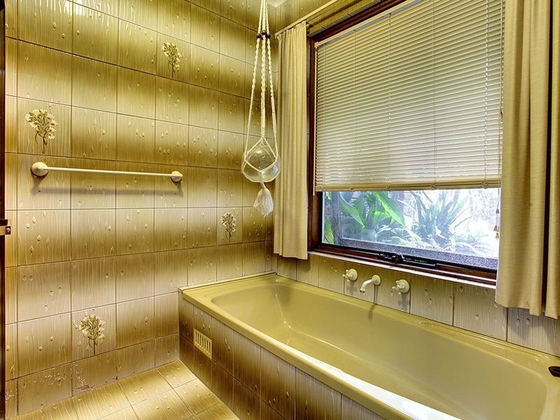 1 Anthea Court, West Lakes SA 5021