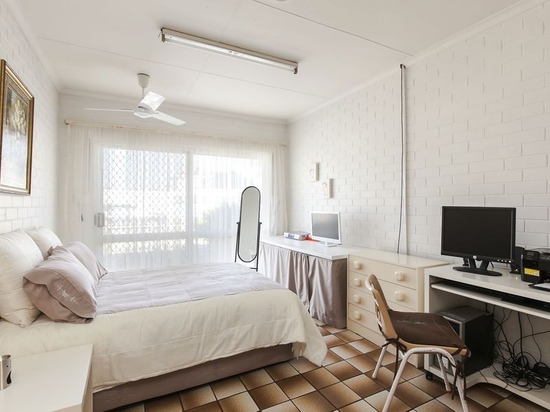 2/21 Fourth Avenue (Enter from Albert Parade), Semaphore Park SA 5019