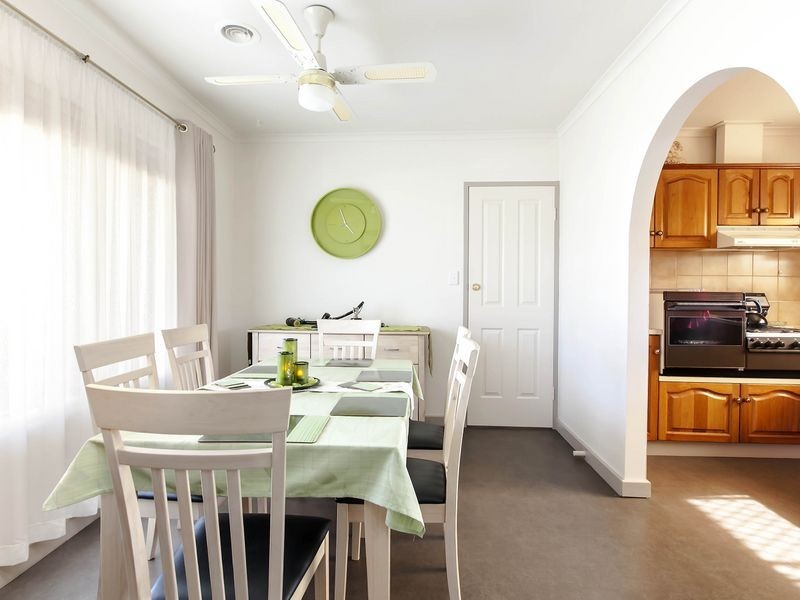 2/21 Fourth Avenue (Enter from Albert Parade), Semaphore Park SA 5019