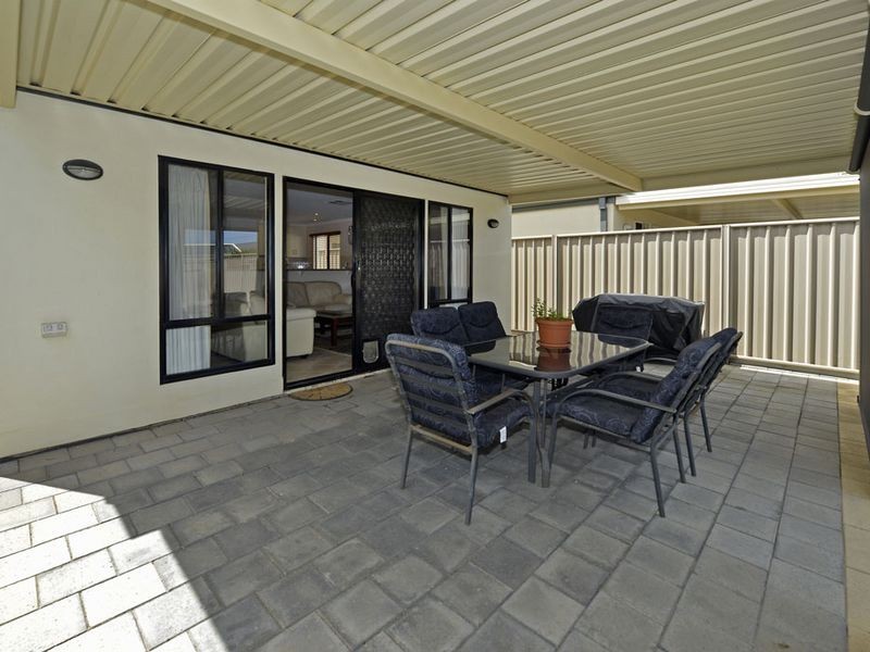 15 Vasey Street, Greenacres SA 5086