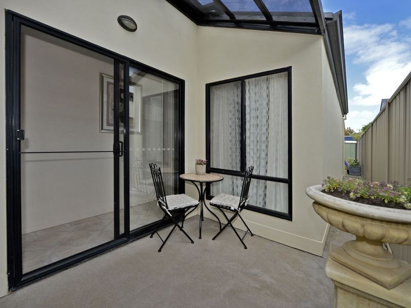 15 Vasey Street, Greenacres SA 5086