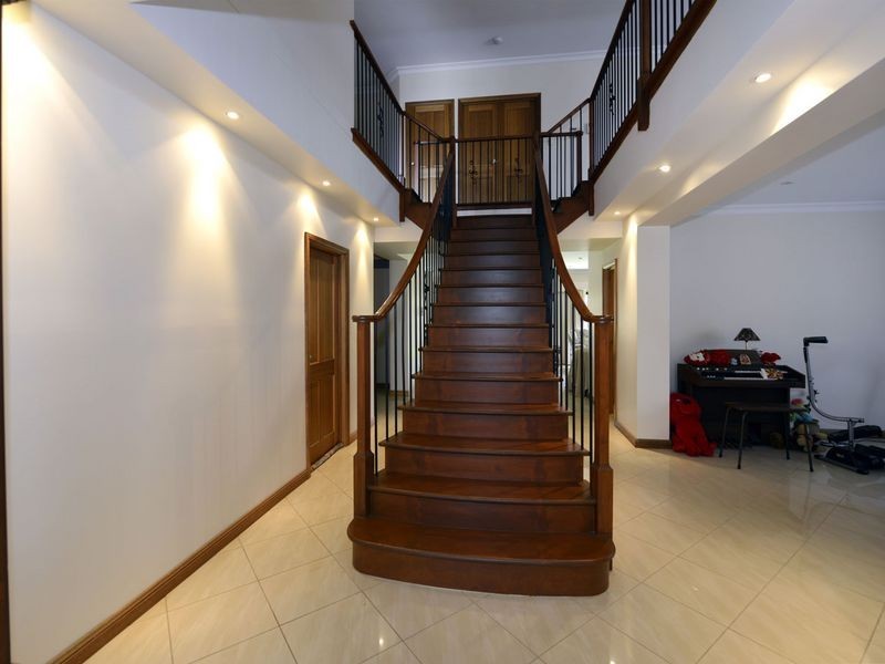 9 Azores Court, Mawson Lakes SA 5095