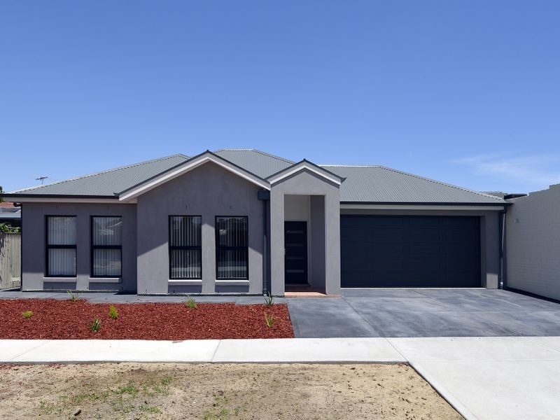 12 Hennessey Terrace, Pennington SA 5013