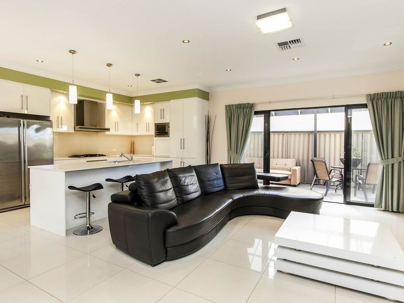 8 Berleit Road, Croydon Park SA 5008
