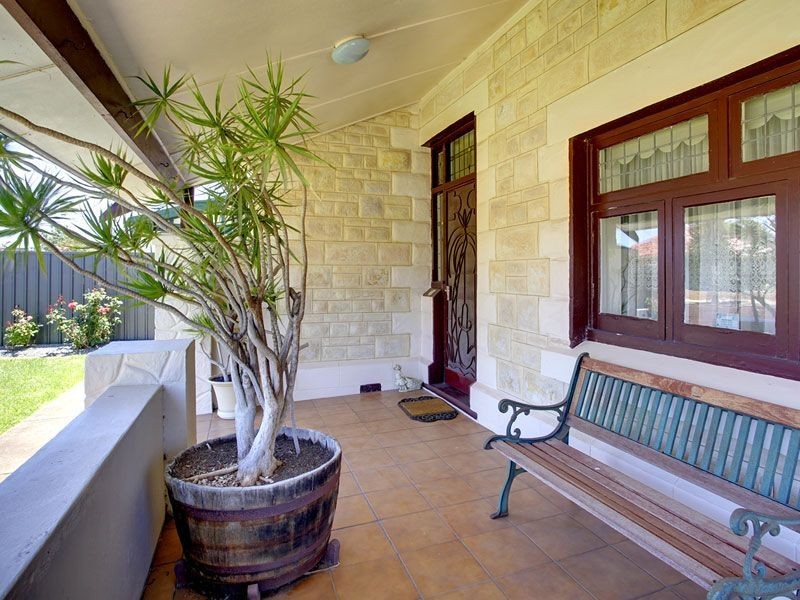 37 Selth Street, Albert Park SA 5014