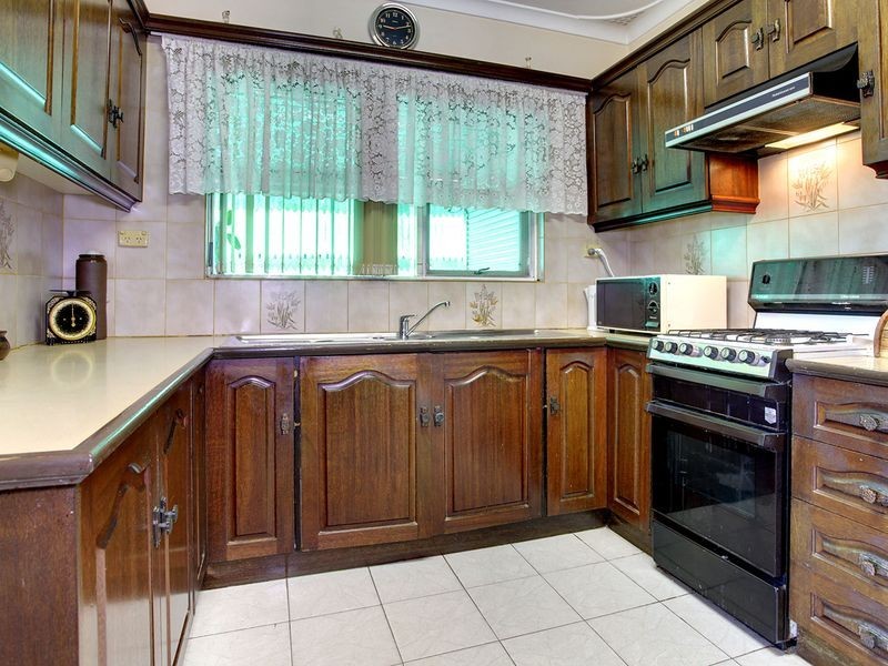 17 Second Avenue, Cheltenham SA 5014