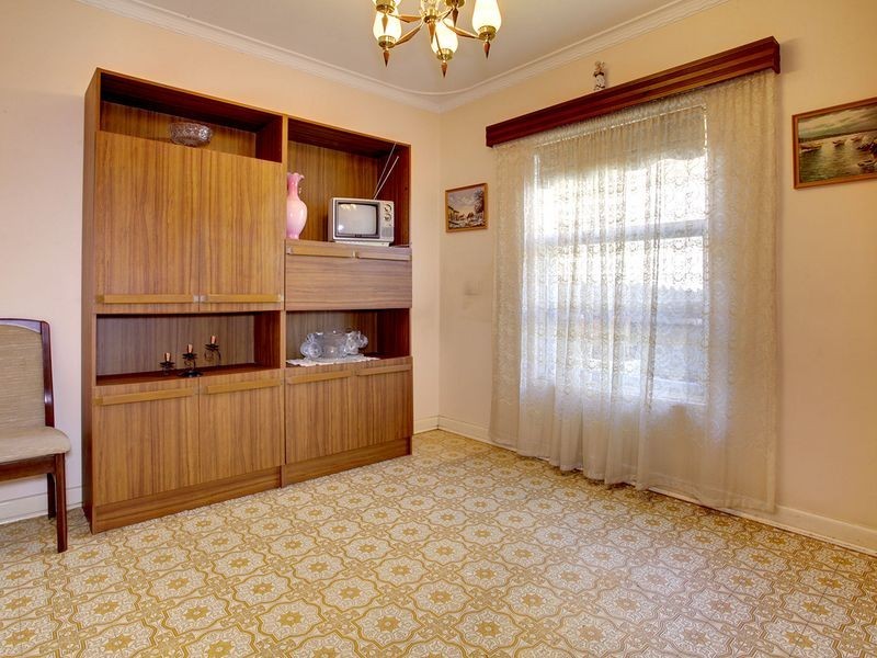 17 Second Avenue, Cheltenham SA 5014