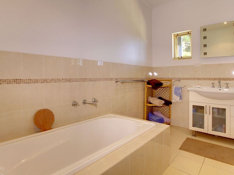 13 Levi Street, Birkenhead SA 5015