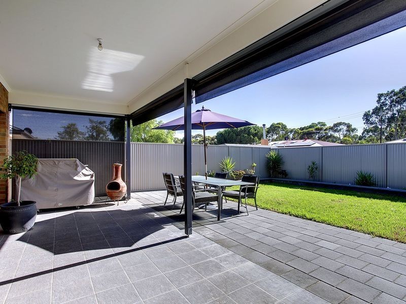 4 Londonderry Crescent, Mansfield Park SA 5012