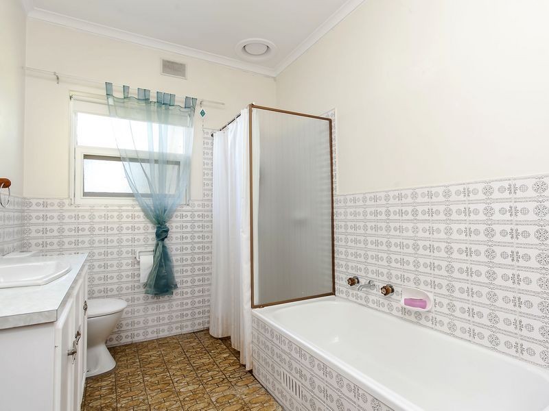 4/291 Tapleys Hill Road, Seaton SA 5023