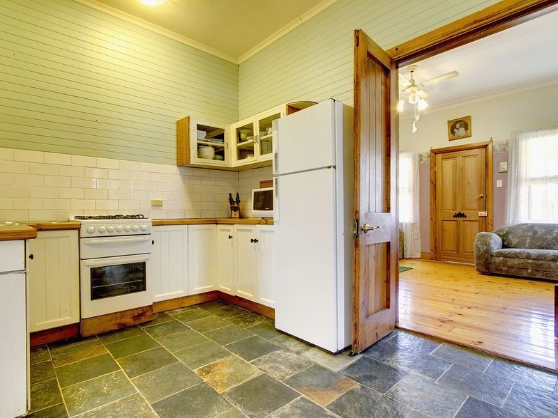 9 Curtis Street, Woodville South SA 5011