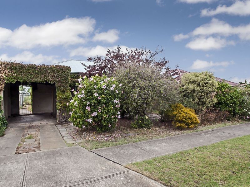 4 Standard Avenue, Croydon Park SA 5008