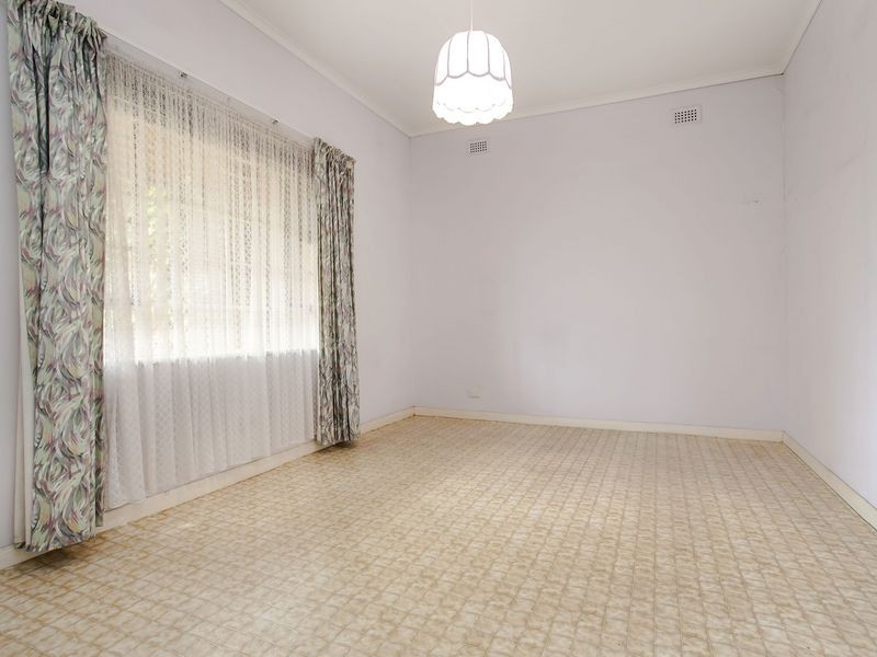 4 Standard Avenue, Croydon Park SA 5008