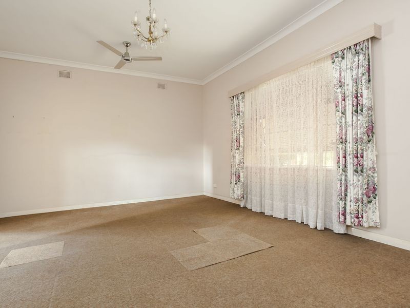 4 Standard Avenue, Croydon Park SA 5008