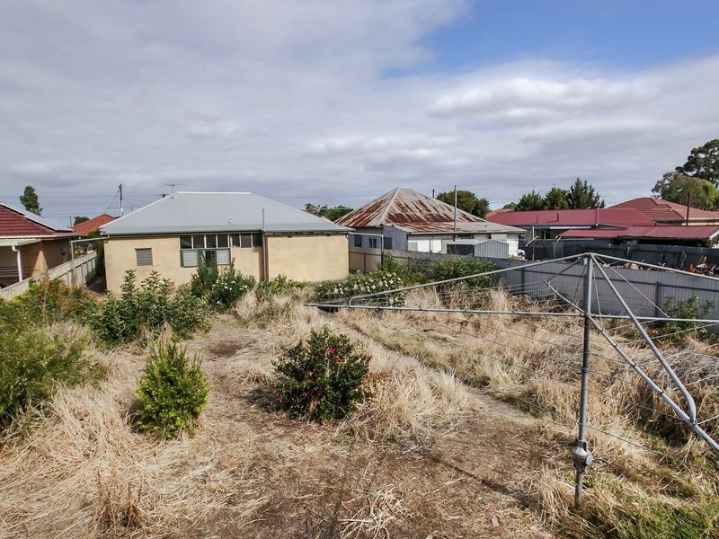 4 Standard Avenue, Croydon Park SA 5008