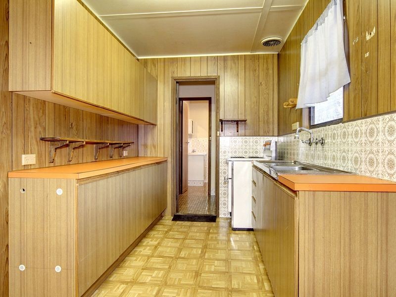 1 Ford Street, Ottoway SA 5013