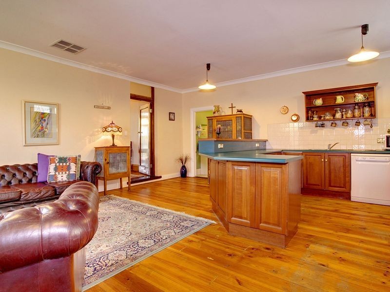 90 Wattle Avenue, Royal Park SA 5014