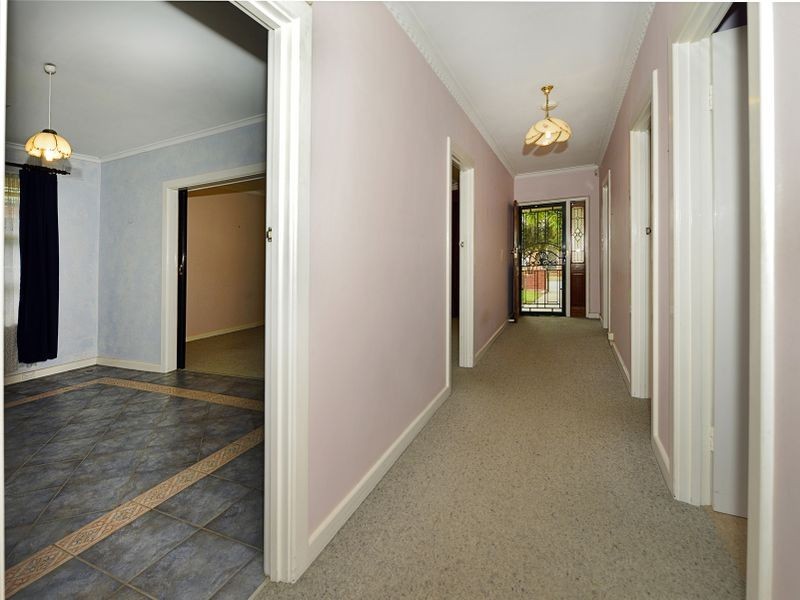 1 Watson Street, Beverley SA 5009