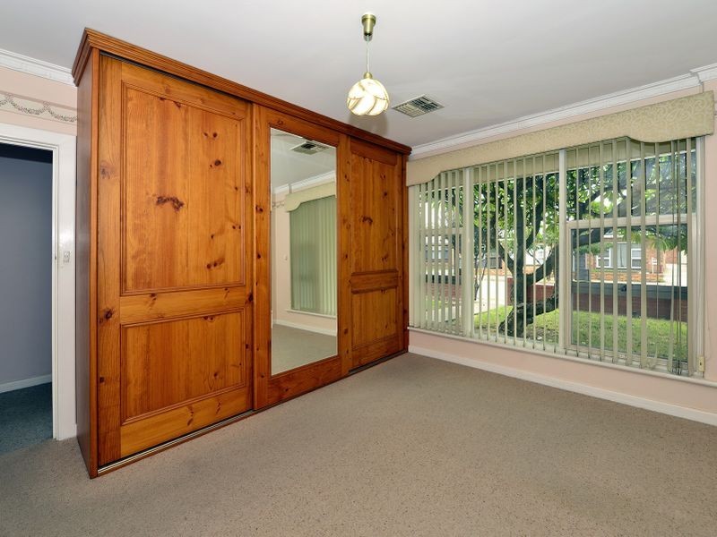 1 Watson Street, Beverley SA 5009