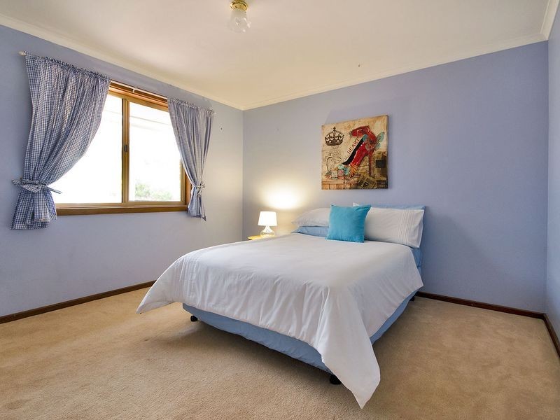 75 Emmerson Drive, Morphett Vale SA 5162