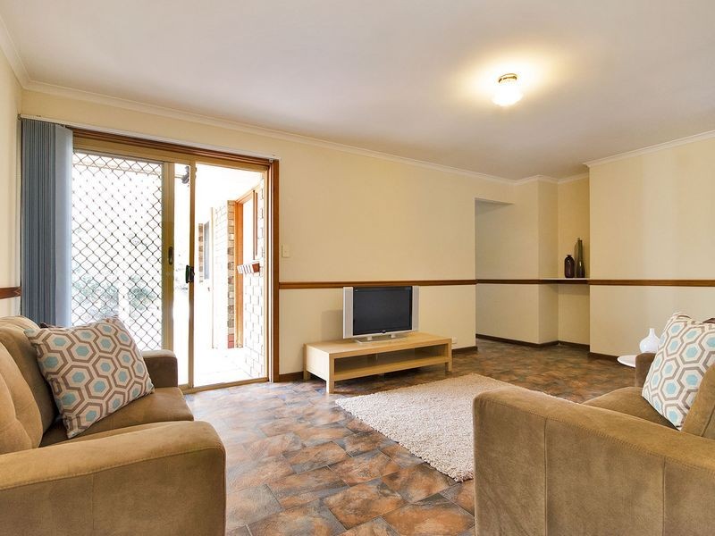 75 Emmerson Drive, Morphett Vale SA 5162