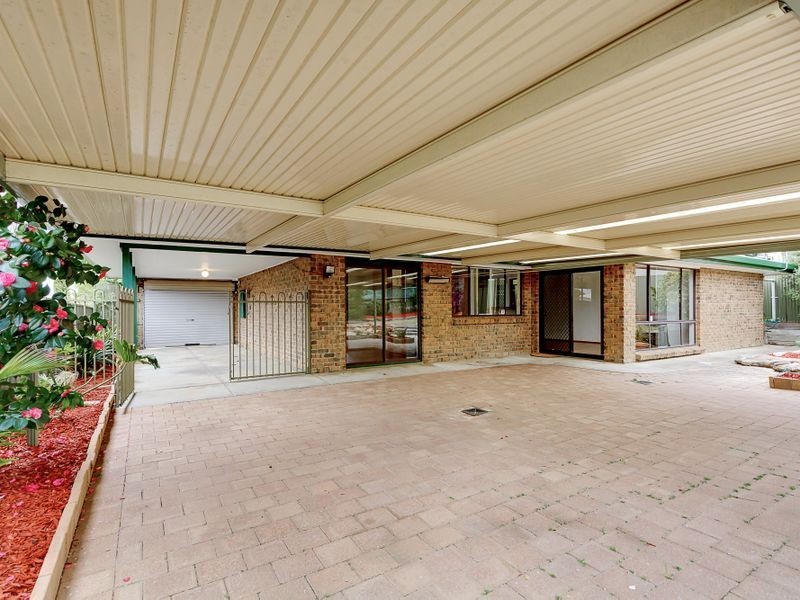 8 Basedows Street, Happy Valley SA 5159