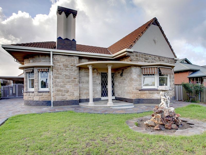 1 Holbrooks Road, Flinders Park SA 5025
