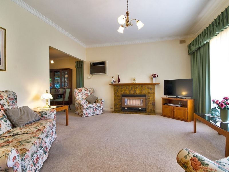 35 Fife Street, Woodville South SA 5011