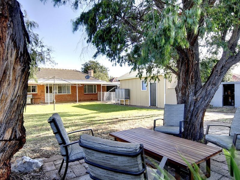 26 Glenrowan Road, Woodville South SA 5011