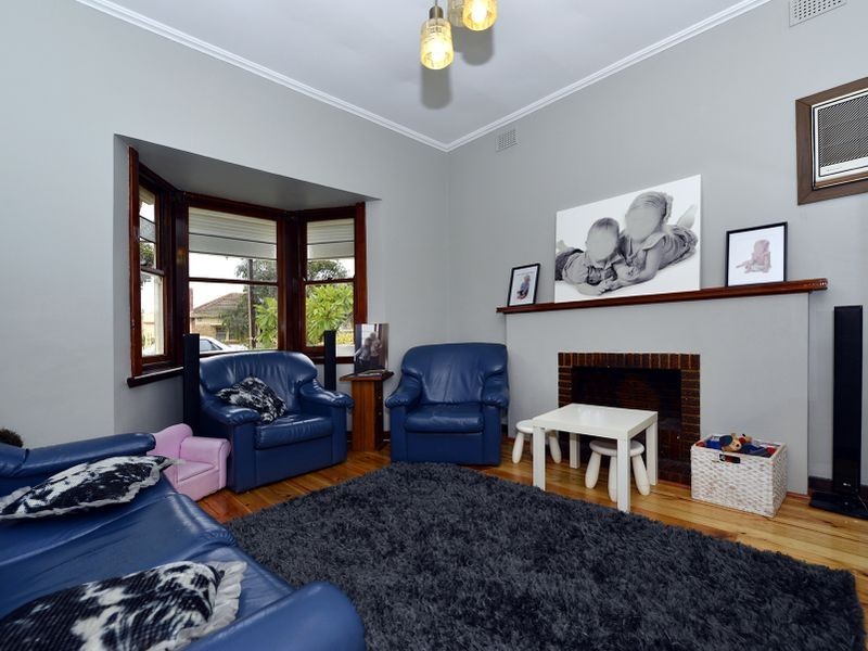 42 Dampier Avenue, Flinders Park SA 5025