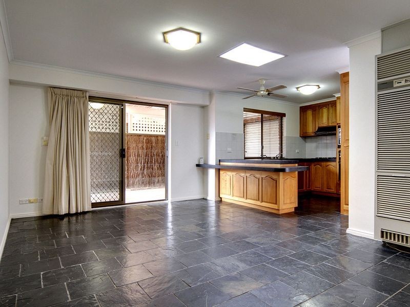 1/5 Waikiki Court, West Lakes SA 5021