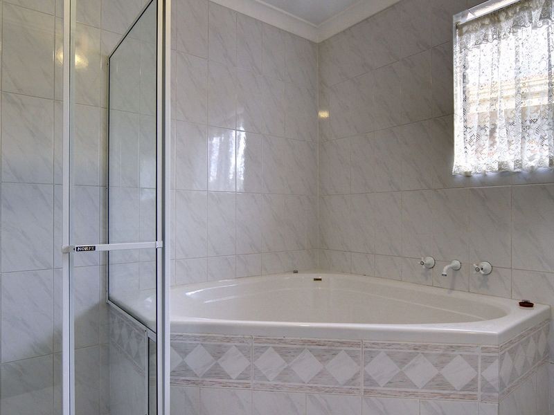 1/5 Waikiki Court, West Lakes SA 5021