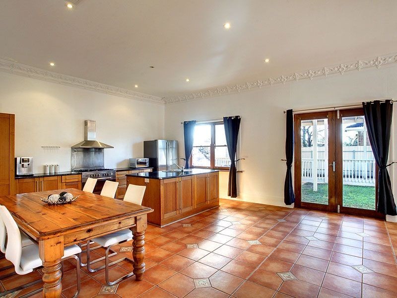 15 Fourth Avenue, Cheltenham SA 5014