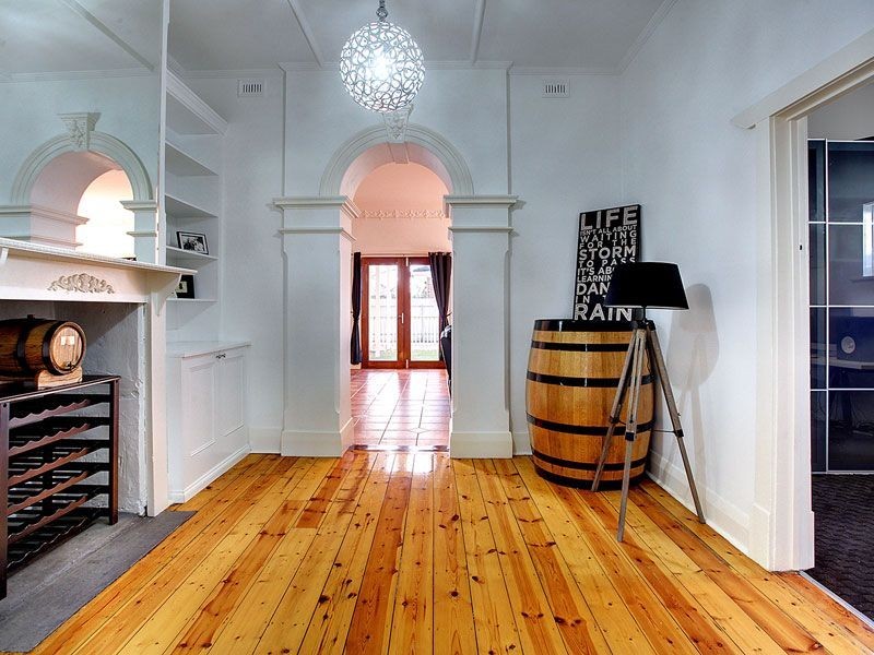 15 Fourth Avenue, Cheltenham SA 5014