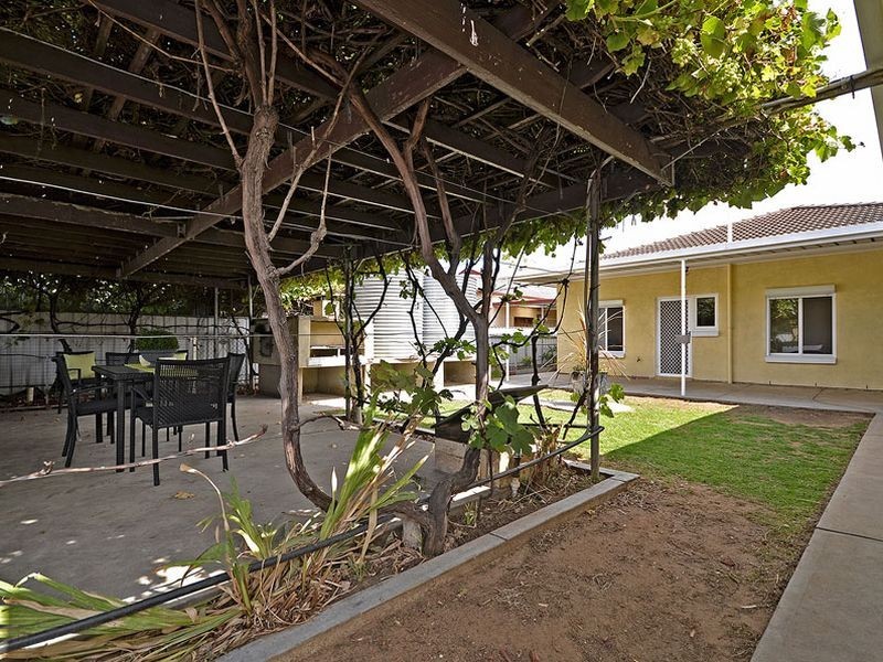 28 Leader Street, Rosewater SA 5013