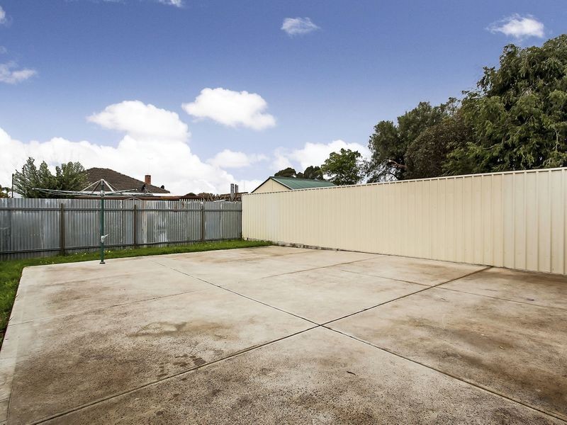 8A Regent Street, Pennington SA 5013