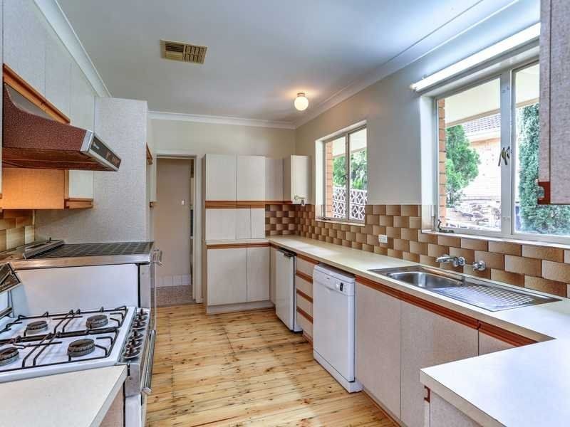 4 Sitters Memorial Drive, Burnside SA 5066