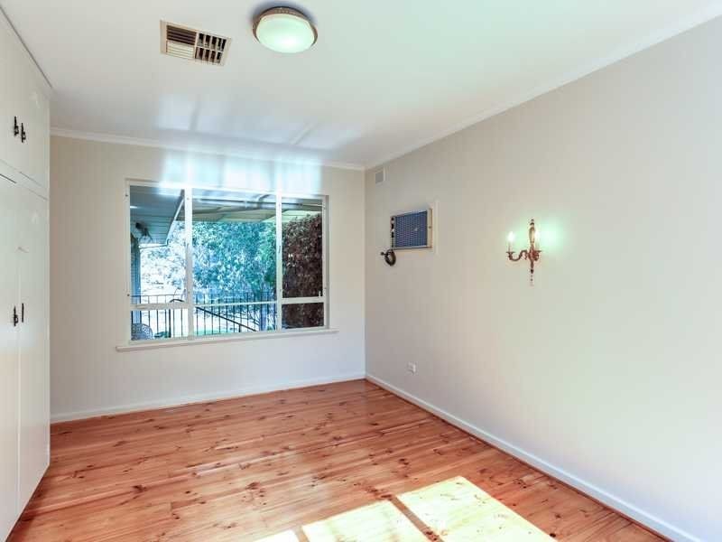 4 Sitters Memorial Drive, Burnside SA 5066