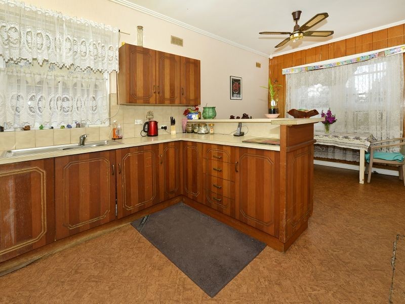308 Hampstead Road, Clearview SA 5085