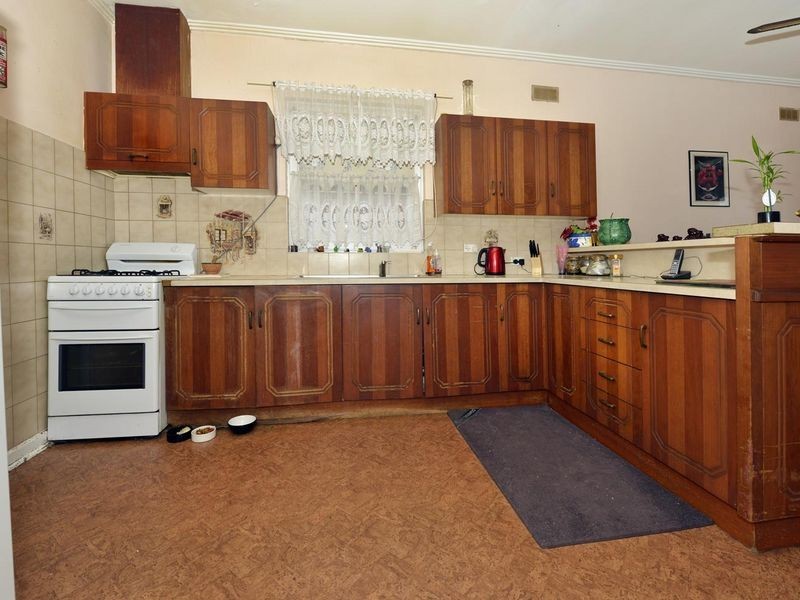 308 Hampstead Road, Clearview SA 5085